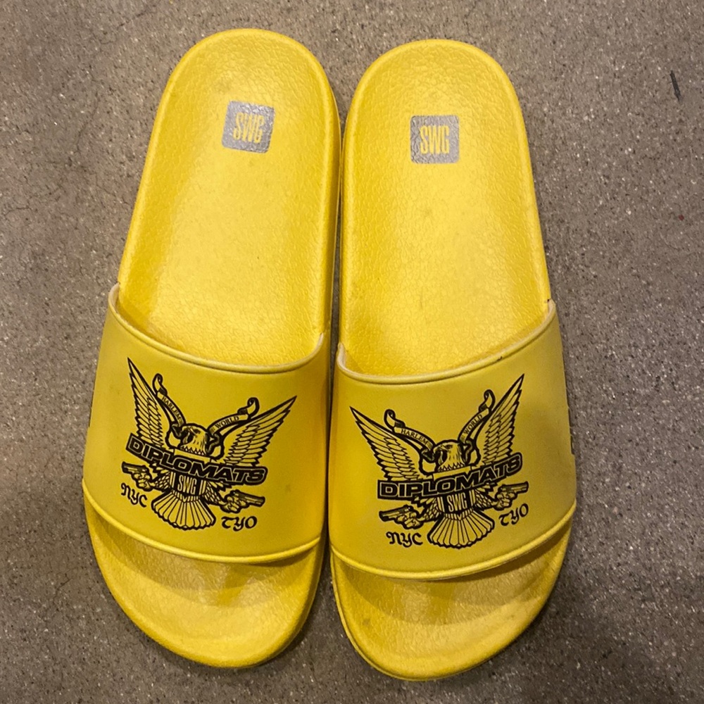 Dipset slide sandal - almost new